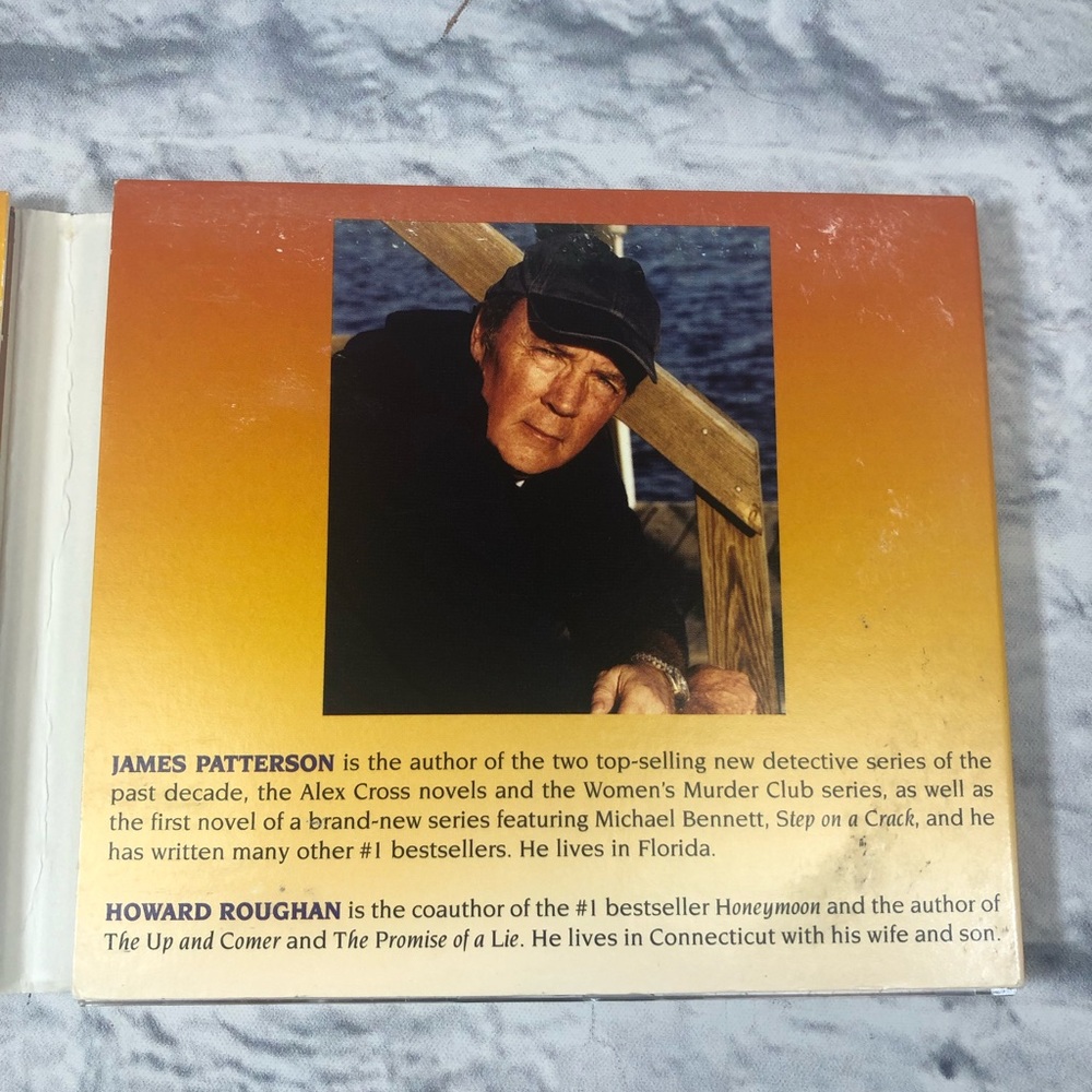 💰Bundle 3/$30 James Patterson Audiobook. You’ve Been Warned 3 CDs Thriller - Picture 5 of 10
